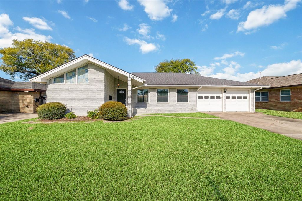 11410 Endicott Lane, Houston, TX 77035