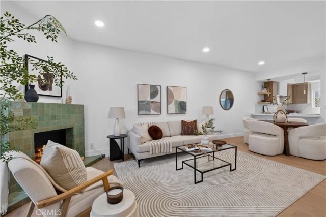 938 18th Street 5, Santa Monica, CA 90403