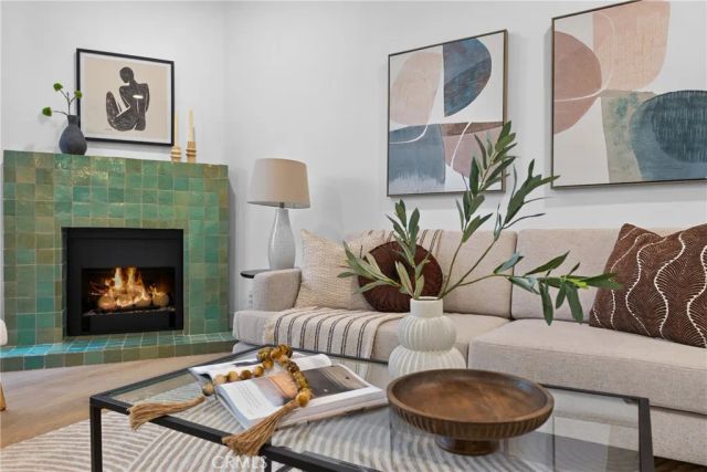 938 18th Street 5, Santa Monica, CA 90403