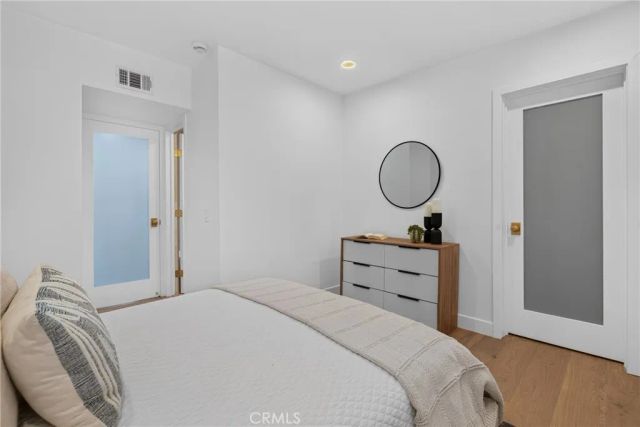 938 18th Street 5, Santa Monica, CA 90403