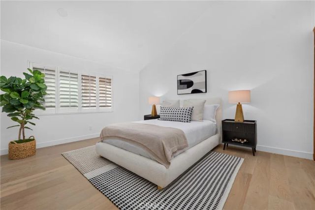 938 18th Street 5, Santa Monica, CA 90403