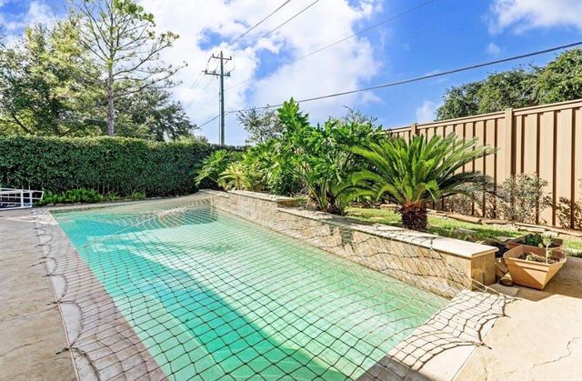 14510 Tivoli Drive, Houston, TX 77077