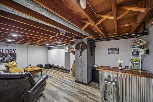 715 Ashworth Drive, Waukee, IA 50263