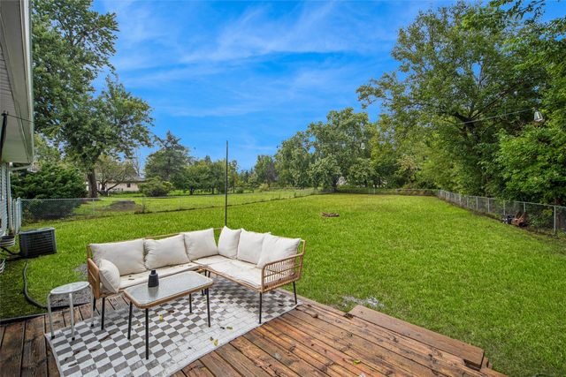 715 Ashworth Drive, Waukee, IA 50263