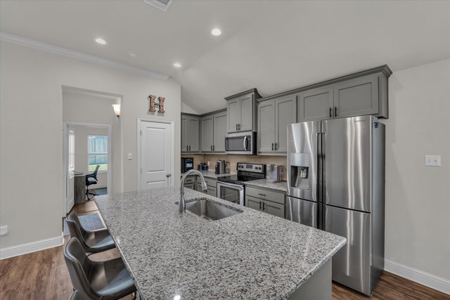 447 Paso Fino Street, Robinson, TX 76706