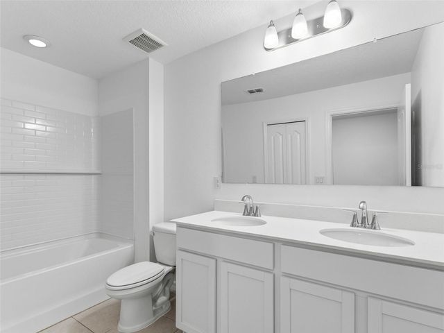 32156 POND APPLE BEND, San Antonio, FL 33576