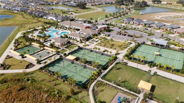 32156 POND APPLE BEND, San Antonio, FL 33576