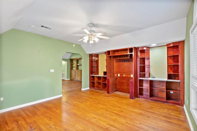 8111 S Fm 2038, Bryan, TX 77808