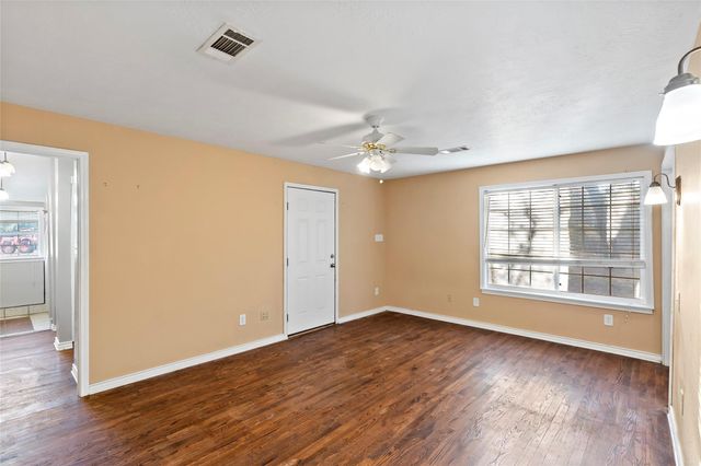 8111 S Fm 2038, Bryan, TX 77808