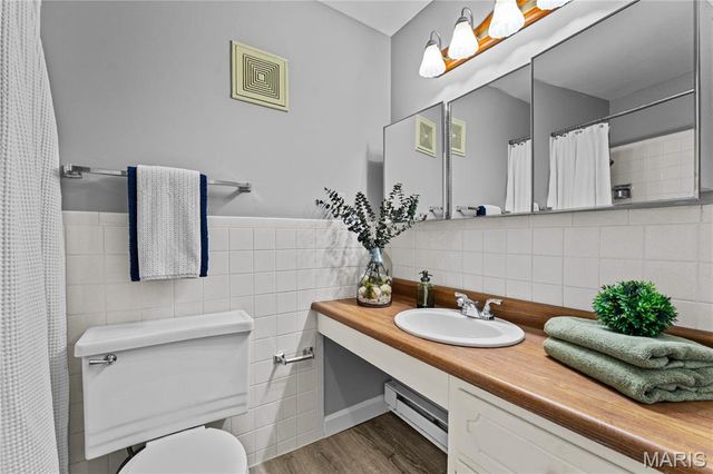 9047 Villaridge Court A, St Louis, MO 63123