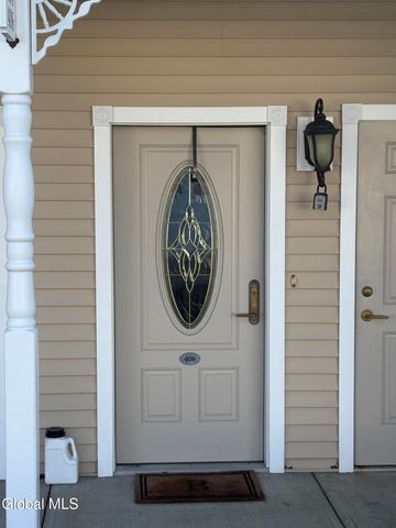 406 Kelly Circle, Guilderland, NY 12009
