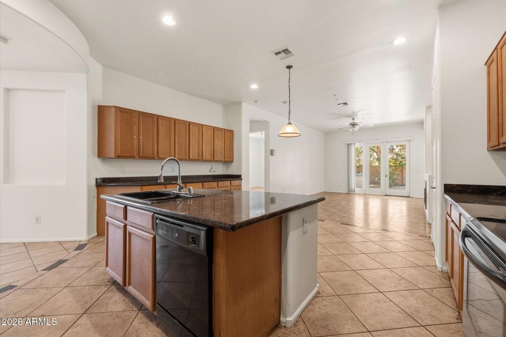 6229 S Moccasin Trail, Gilbert, AZ 85298 — photo 5