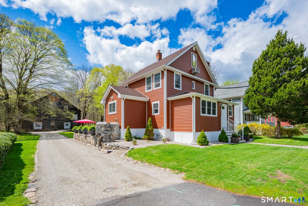 61 Water Street, Glastonbury, CT 06073