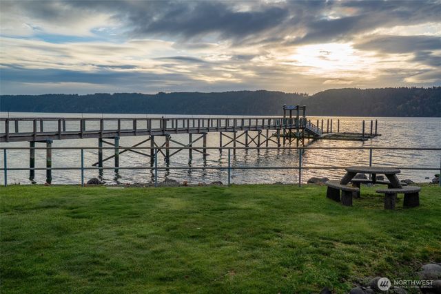 13 Dow Ridge Road, Hoodsport, WA 98548