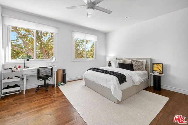 25527 Hamilton Court, Calabasas, CA 91302