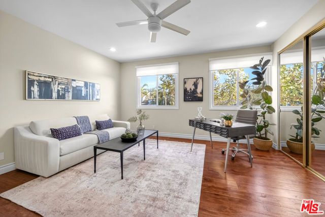 25527 Hamilton Court, Calabasas, CA 91302