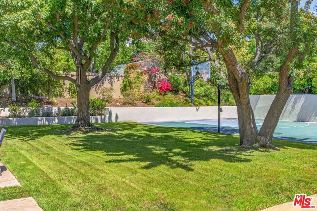25527 Hamilton Court, Calabasas, CA 91302