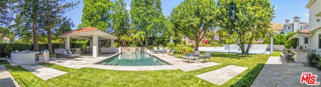 25527 Hamilton Court, Calabasas, CA 91302