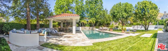 25527 Hamilton Court, Calabasas, CA 91302