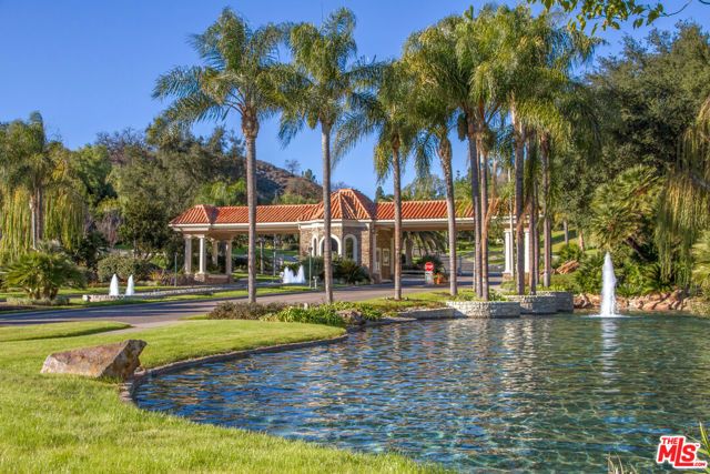 25527 Hamilton Court, Calabasas, CA 91302