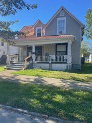 618 E Temple Street, Washington Court House, OH 43160