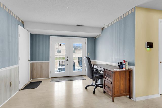 4906 Amberwood Lane, North Charleston, SC 29418