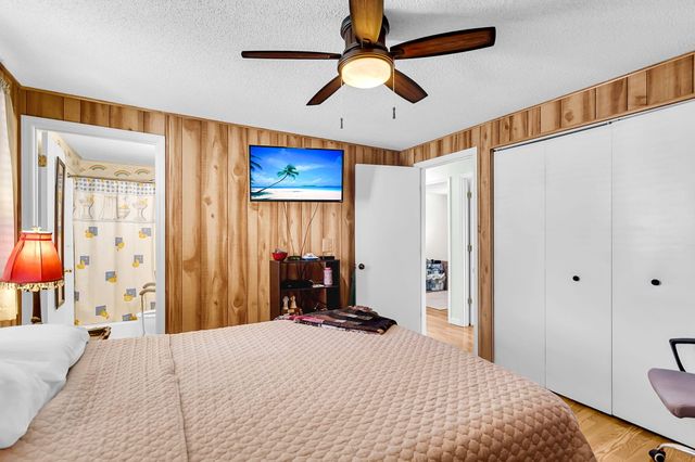 4906 Amberwood Lane, North Charleston, SC 29418