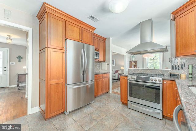 84 N SPRING LN, Phoenixville, PA 19460