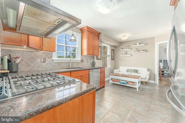 84 N SPRING LN, Phoenixville, PA 19460