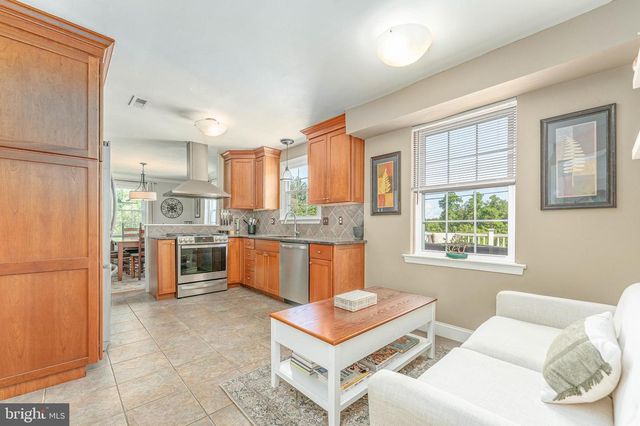 84 N SPRING LN, Phoenixville, PA 19460
