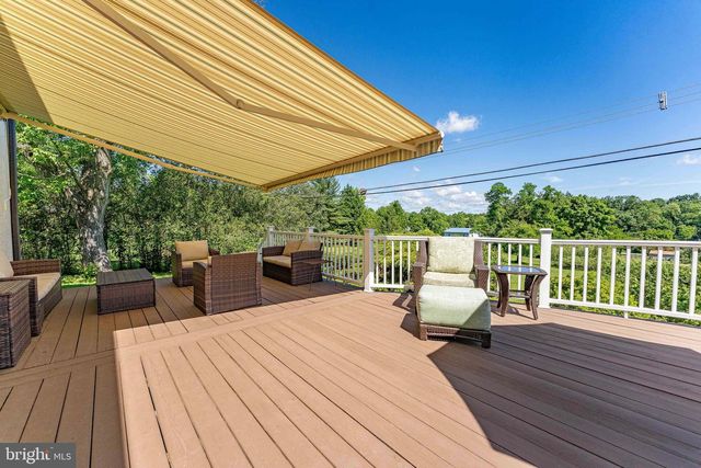 84 N SPRING LN, Phoenixville, PA 19460