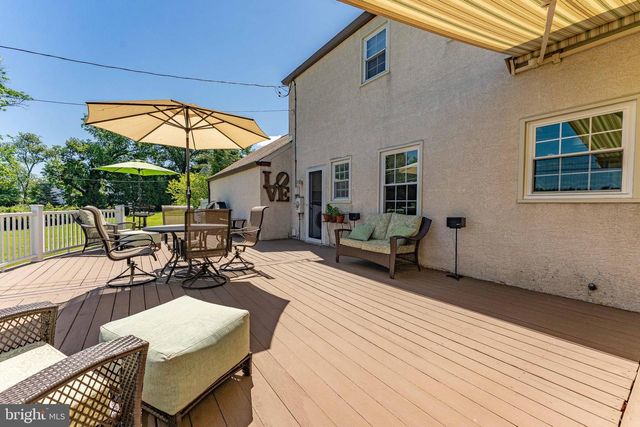84 N SPRING LN, Phoenixville, PA 19460