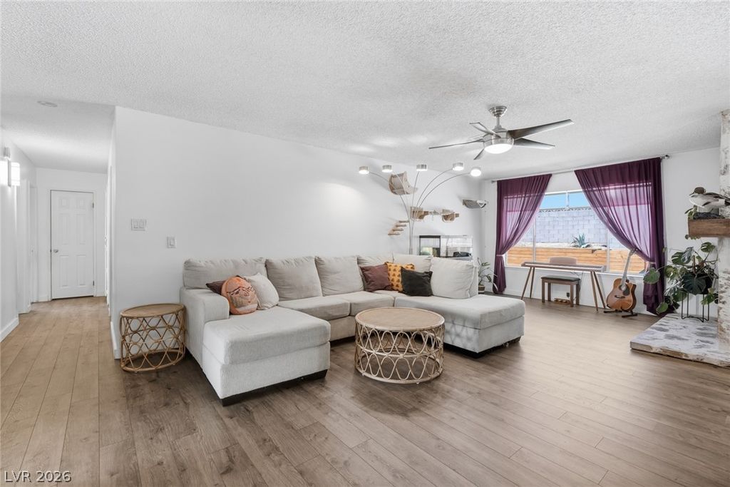 140 Sam Jonas Drive, Las Vegas, NV 89145 — photo 5