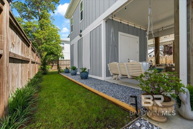 5472 Mobile Avenue, Orange Beach, AL 36561