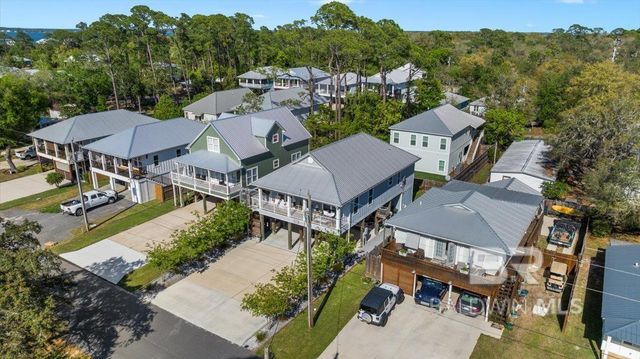 5472 Mobile Avenue, Orange Beach, AL 36561