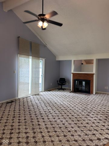 3920 Peppertree Lane, Columbus, IN 47203