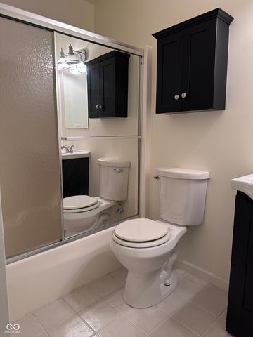 3920 Peppertree Lane, Columbus, IN 47203