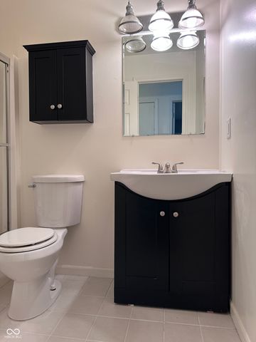 3920 Peppertree Lane, Columbus, IN 47203