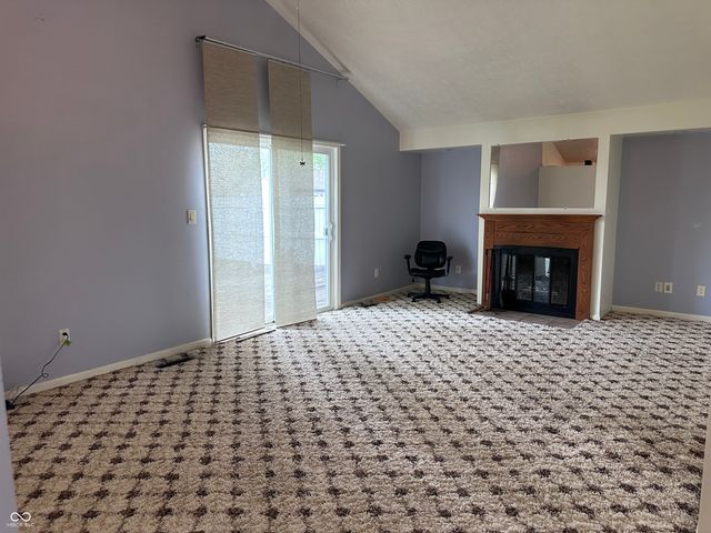 3920 Peppertree Lane, Columbus, IN 47203