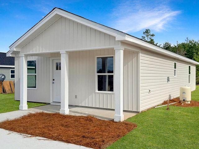 5433 Bayleaf Drive, Crestview, FL 32539