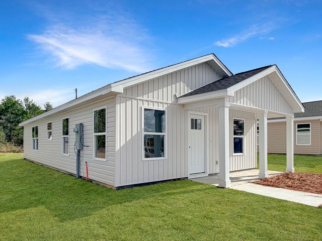 5433 Bayleaf Drive, Crestview, FL 32539