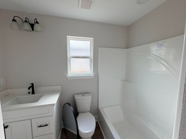 5433 Bayleaf Drive, Crestview, FL 32539