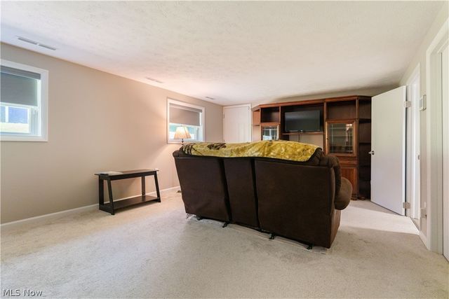 5732 Benjamin Street SW, Canton, OH 44706