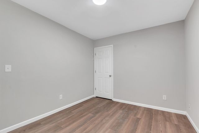 606 W 4th St, Columbia, TN 38401