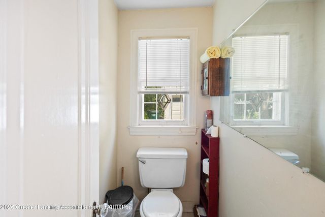 525 E Mount Hope Avenue, Lansing, MI 48910