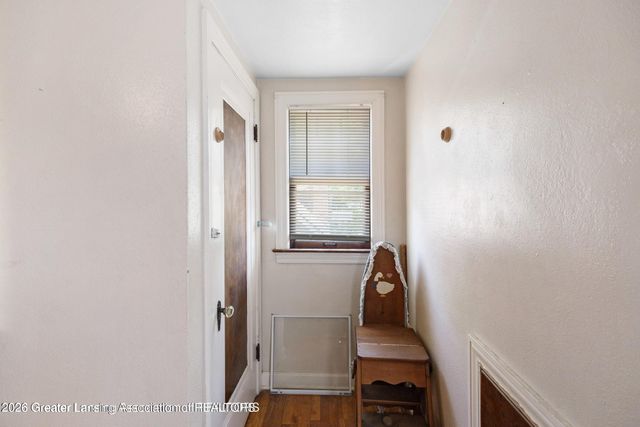525 E Mount Hope Avenue, Lansing, MI 48910