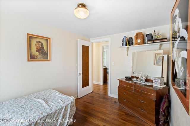 525 E Mount Hope Avenue, Lansing, MI 48910