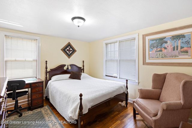 525 E Mount Hope Avenue, Lansing, MI 48910