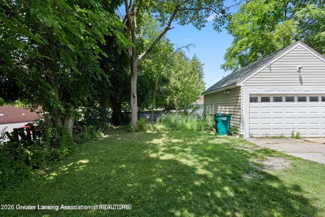 525 E Mount Hope Avenue, Lansing, MI 48910