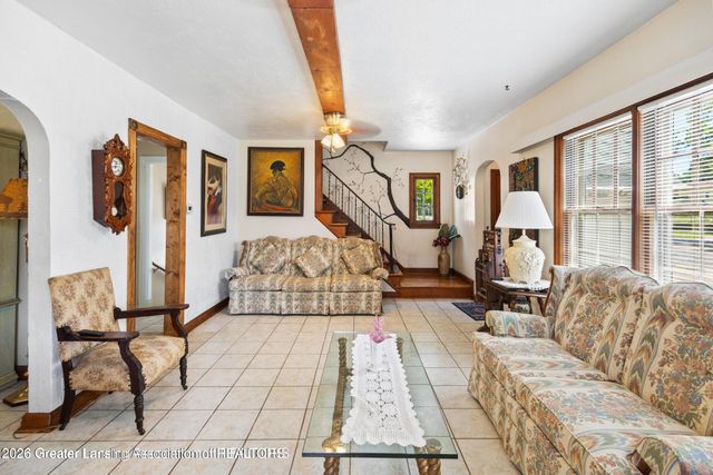 525 E Mount Hope Avenue, Lansing, MI 48910